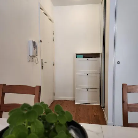 Apartament 2 Pieces, Centre & Proche Gare Nicea